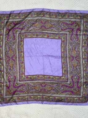 100% Silk Paisley Scarf Lavender Purple Pink Square Vintage Style
